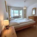Apollo 56 - Neu Renovierte *